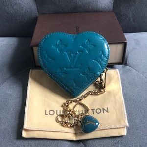 Louis Vuitton Vernis 💙💙💙 Heart Coin Purse